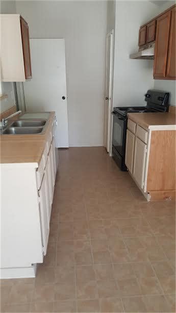 Building Photo - 6717 Greenyard Dr