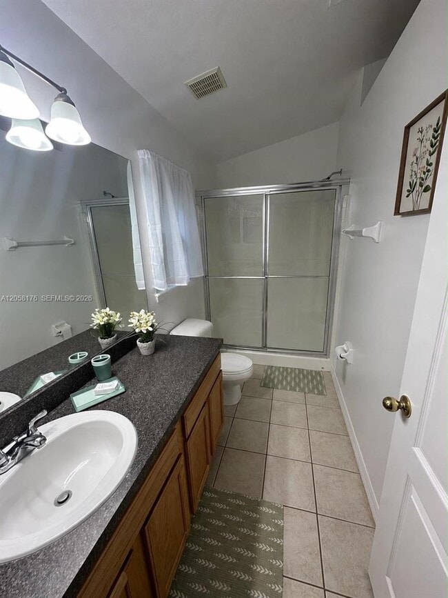 Building Photo - 803 Sandy Ridge Dr