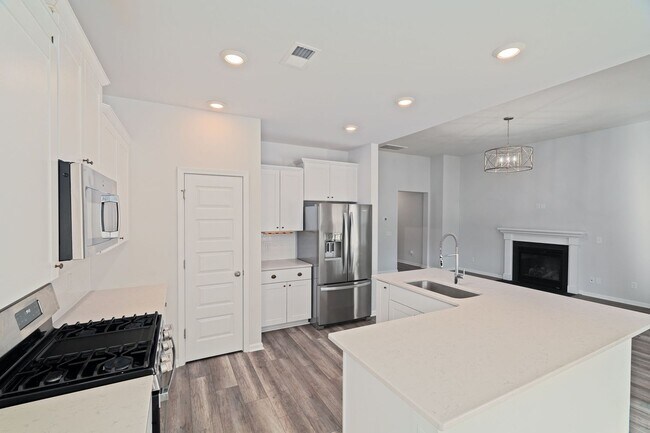 Building Photo - Peaceful Pondview Retreat!