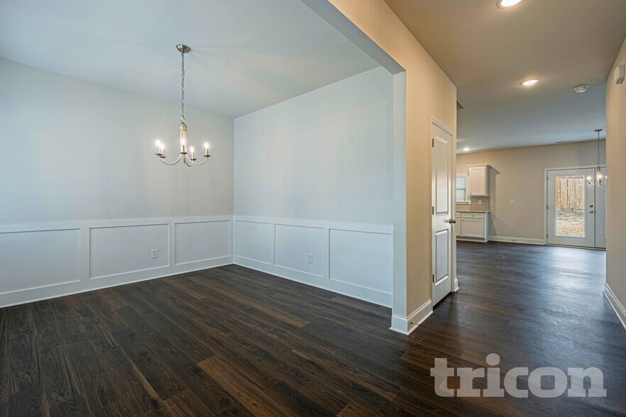 Building Photo - 216 Margrave Dr