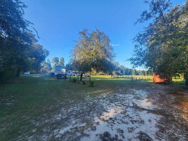 Building Photo - 17155 SW 17th Cir