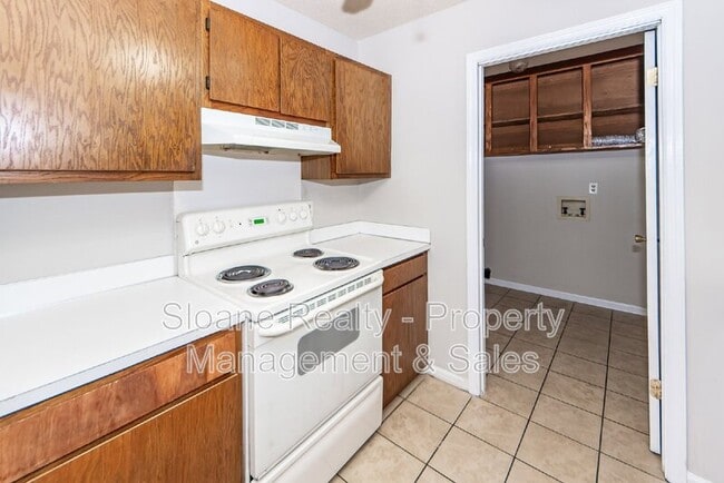 Building Photo - 149 Pine Shadow Dr