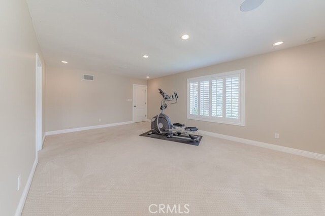 Building Photo - 6841 Loyola Dr
