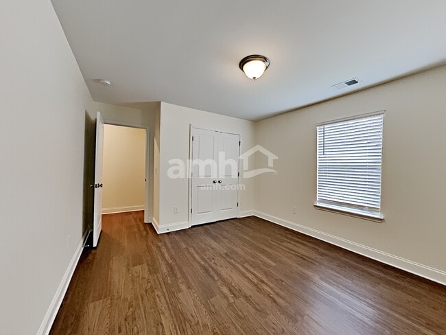 Building Photo - 581 Westridge Cir