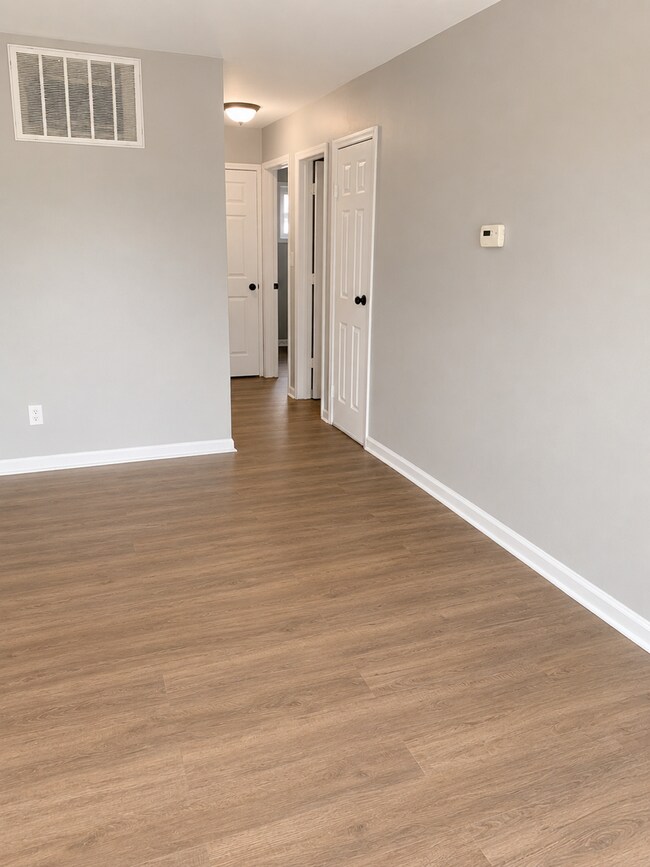 Building Photo - Beautifully Renovated 2BR Home with Stunning Backyard & Modern Kitchen