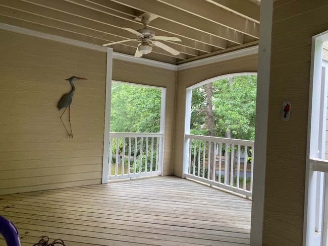 Primary Photo - 525 Sandringham Dr