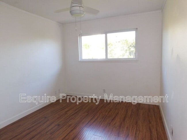 Building Photo - 1224 Christina Ct