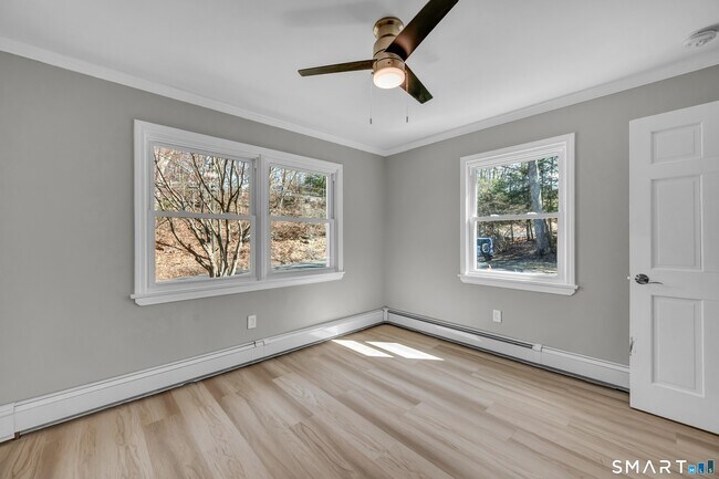 Building Photo - 240 Great Plain Rd