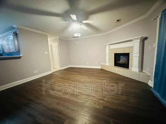 Building Photo - 2420 Hallerins Ct