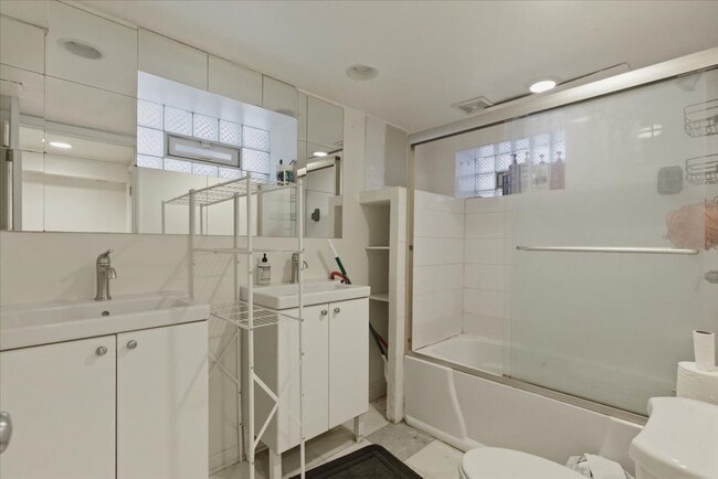 Building Photo - 3716 N Wayne Ave