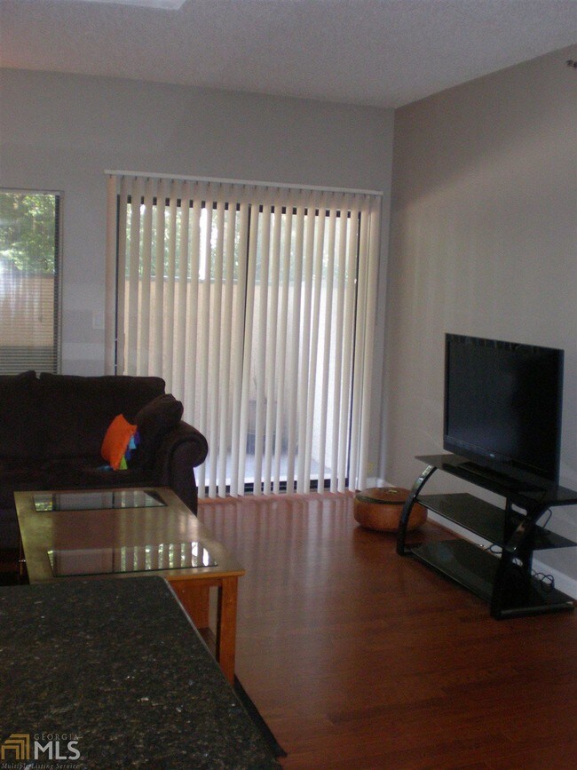 Building Photo - 1962 Spectrum Cir