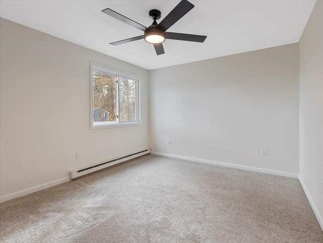 Building Photo - 324 Union St