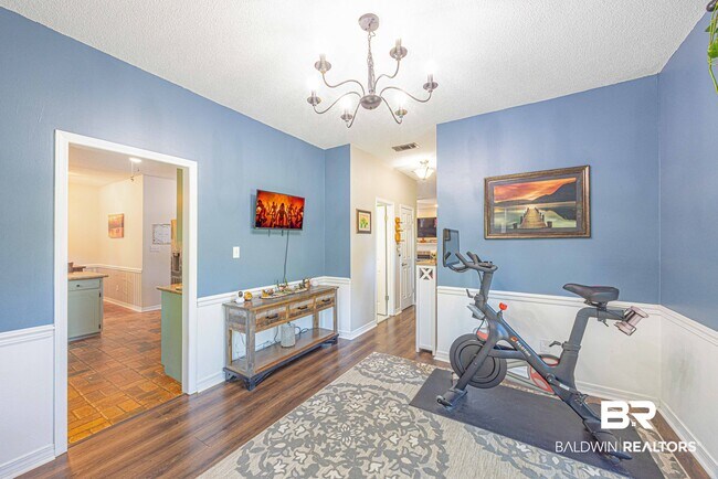 Building Photo - 118 Donna Cir