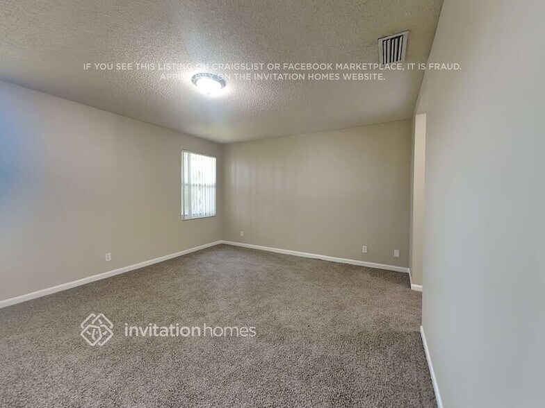 Building Photo - 17460 SW 22nd St