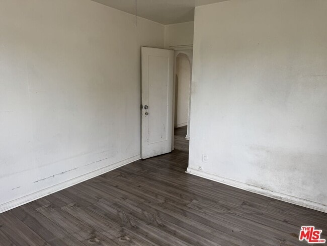 Building Photo - 6537 W Northside Dr