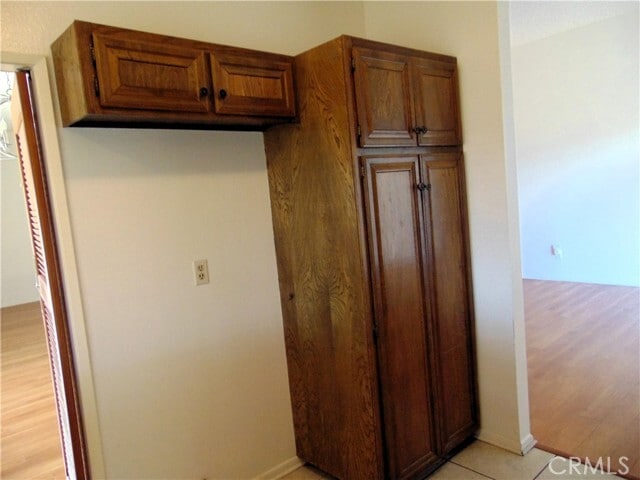 Building Photo - 880 Kimberly Ct