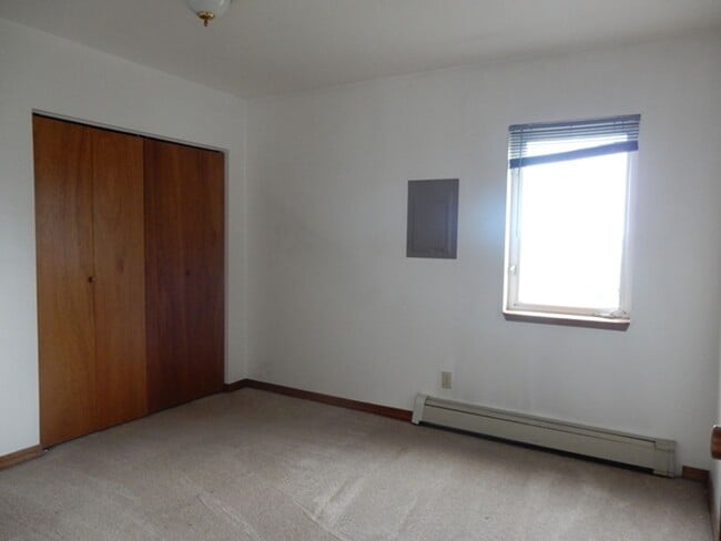 Building Photo - 1514 Lynden Way