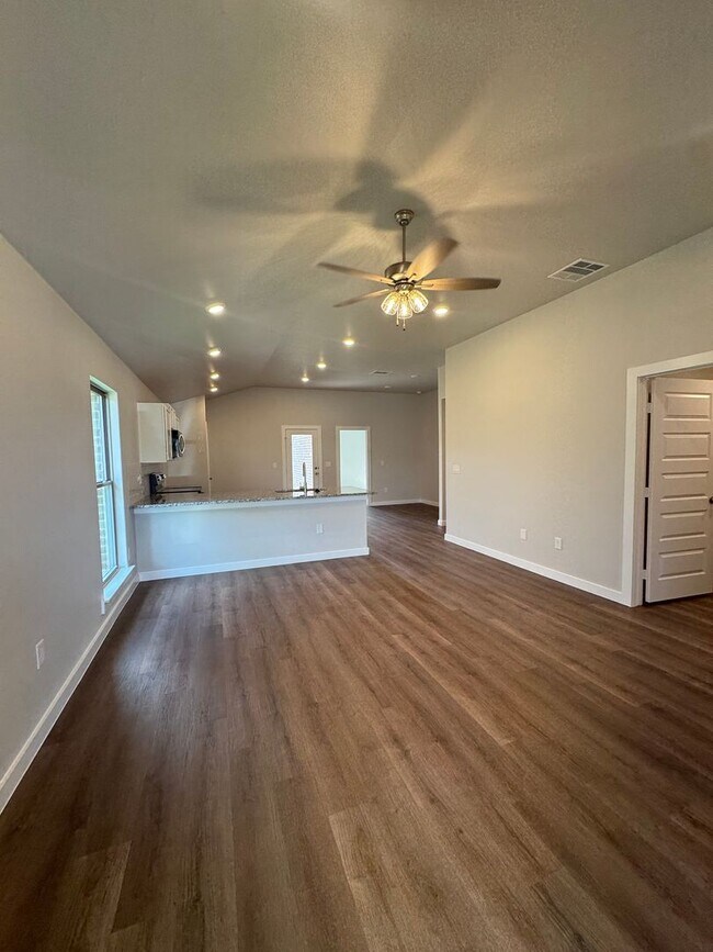 Building Photo - Brand New Construction 3/2/2 in Homestead!!!