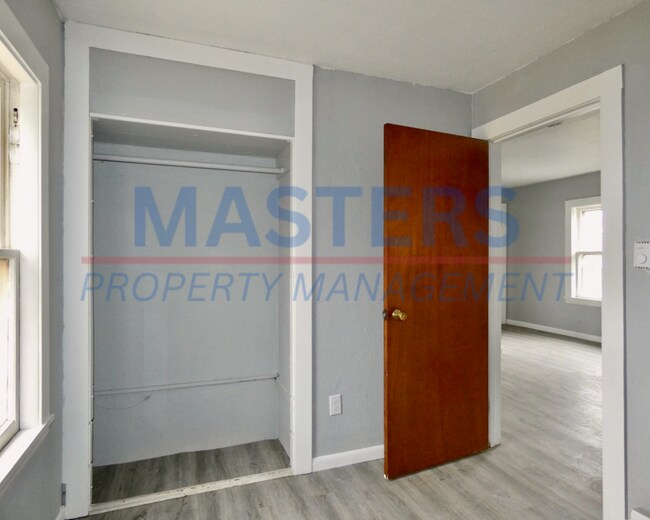 Building Photo - 237 Yondota St