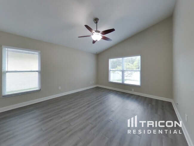 Building Photo - 7902 Oakstone Ct