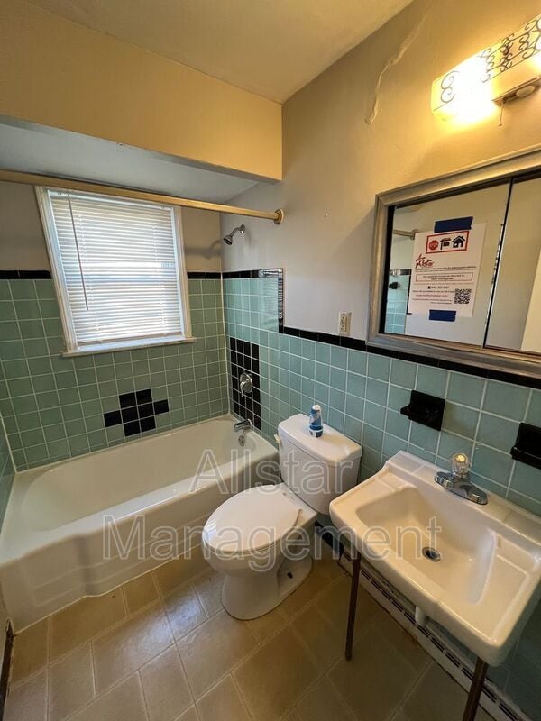 Building Photo - 26601 Lakeshore Blvd