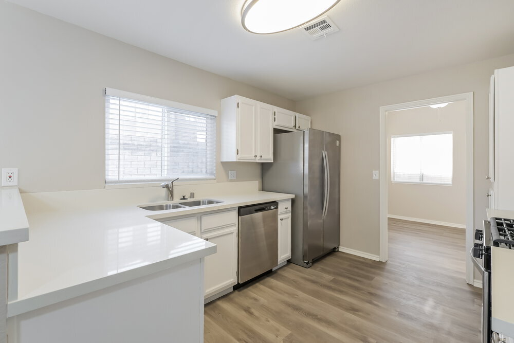 Building Photo - 1733 Toltec Cir