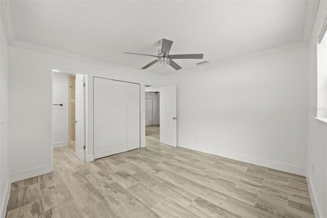 Building Photo - 5301 Venetian Blvd NE