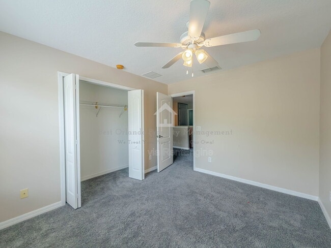 Building Photo - 5109 Legacy Oaks Dr