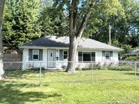 Building Photo - 606 Cullom St