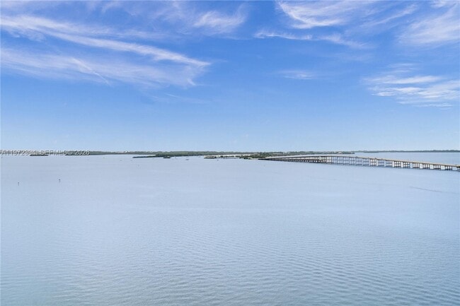 Building Photo - 1865 Brickell Ave