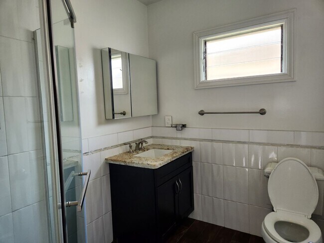 Building Photo - 1514 Walnut St