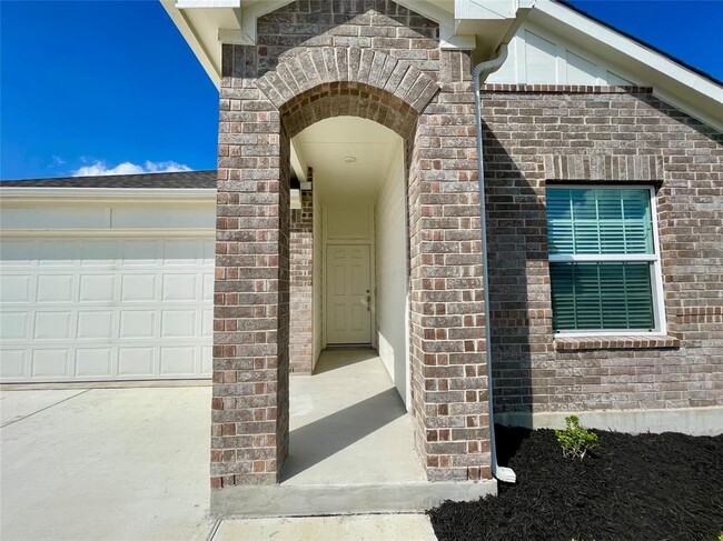 Building Photo - 3204 Ancira Pl