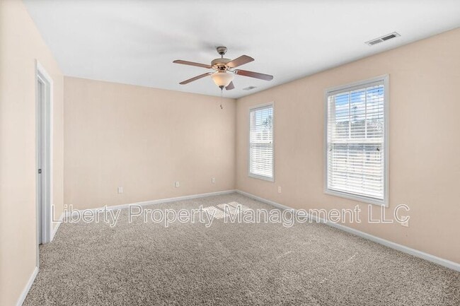 Building Photo - 47 Strike Eagle Dr