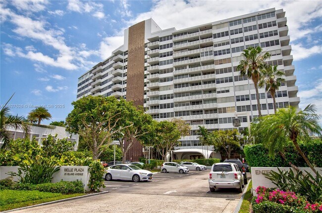 Building Photo - 20 Island Ave