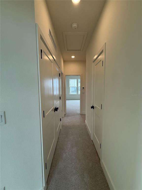 Building Photo - 15027 Groveside Rd