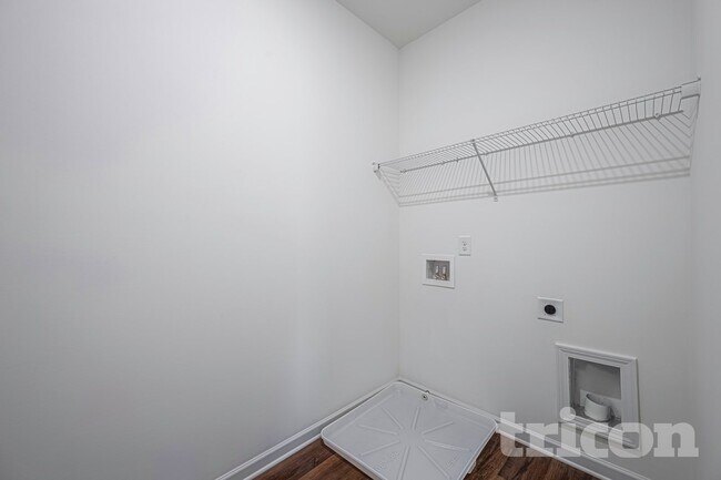 Building Photo - 110 Chapel Meadow Ln SW