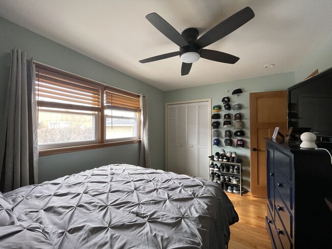 Building Photo - 7843 W Gunnison St