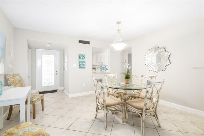 Building Photo - 1770 Benjamin Franklin Dr