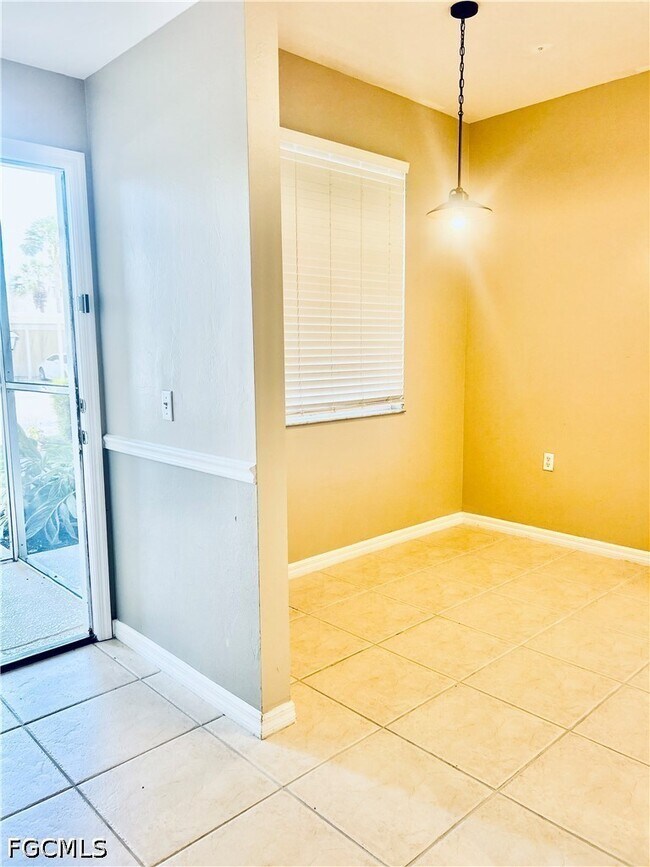 Building Photo - 21350 Lancaster Run