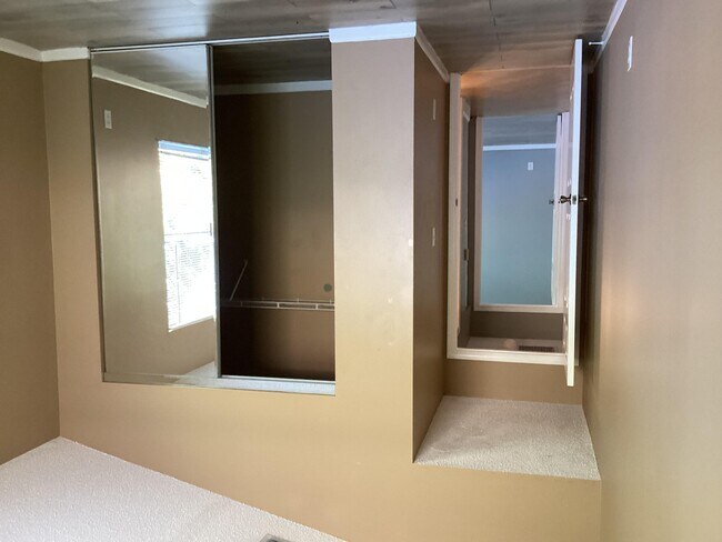 Building Photo - 1851 Oak Berry Cir