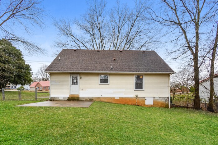 Building Photo - 405 Lillie Belle Ln