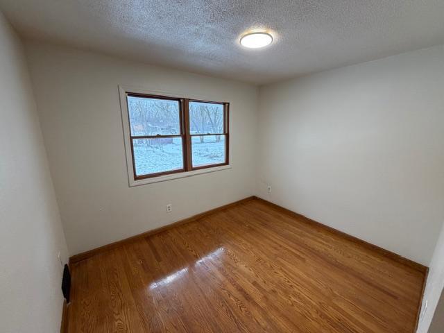 Building Photo - 10 Fruitland Dr