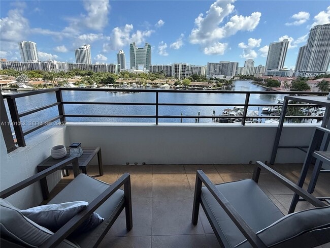 Building Photo - 500 Three Islands Boulevard