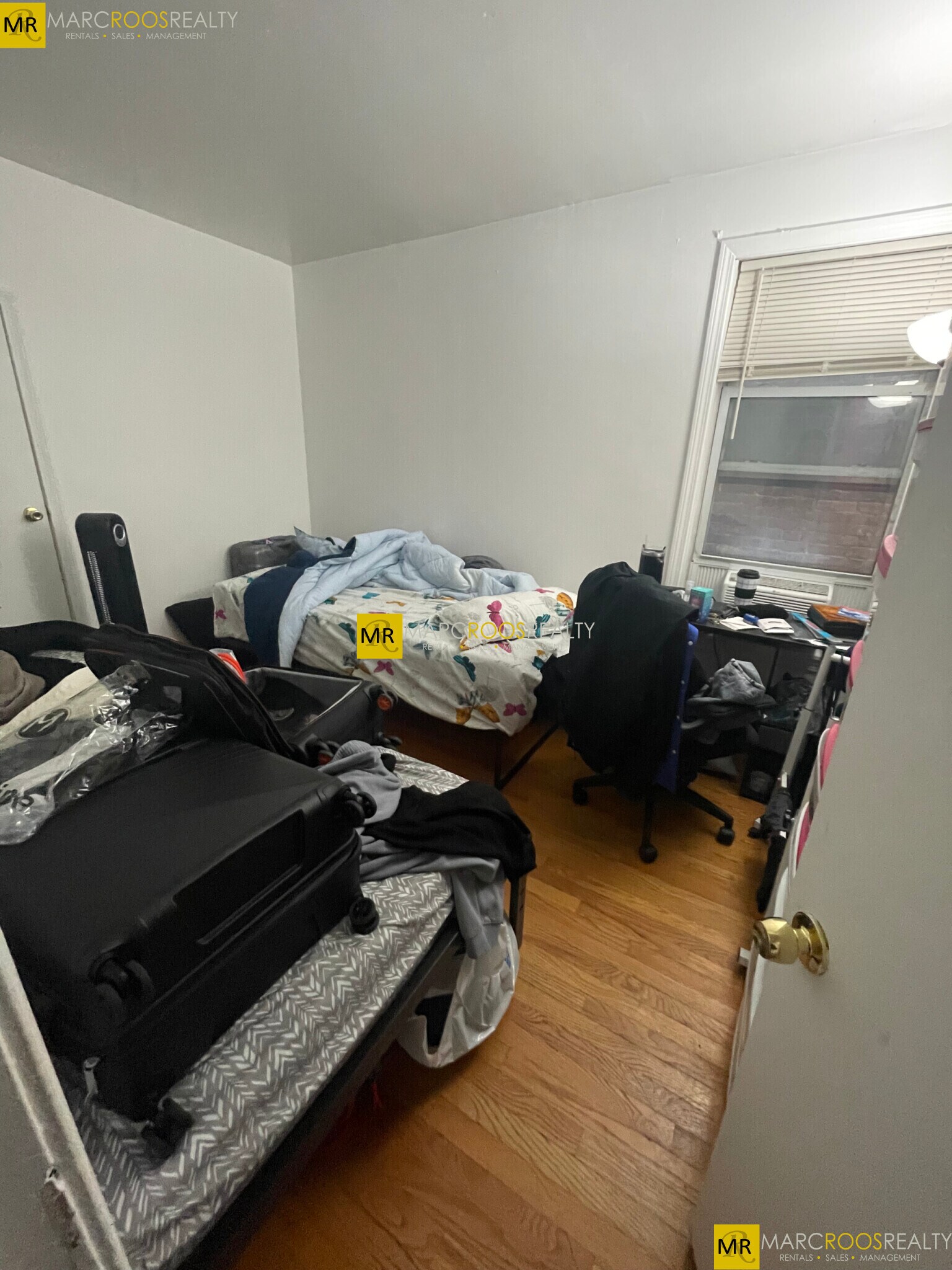 Building Photo - 824 Huntington Ave