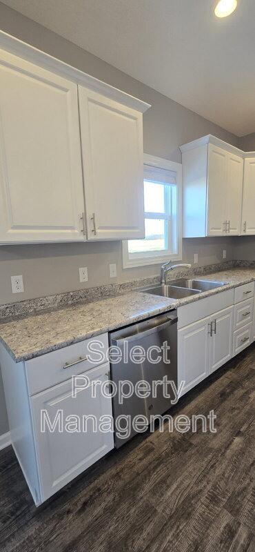 Building Photo - 5254 Broad Fields Cove