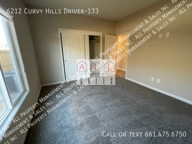 Building Photo - 6212 Curvy Hills Dr