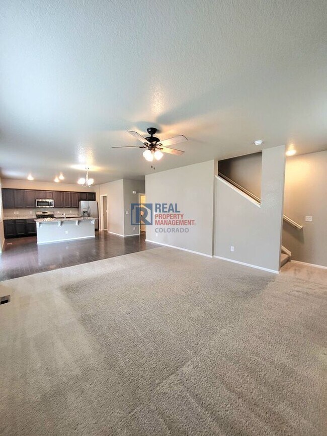 Building Photo - 6075 Sun Mesa Cir