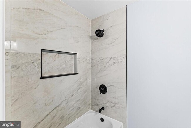 Building Photo - 2312 Harpoon Dr