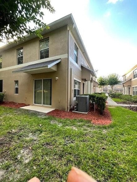 Building Photo - 326 Carina Cir