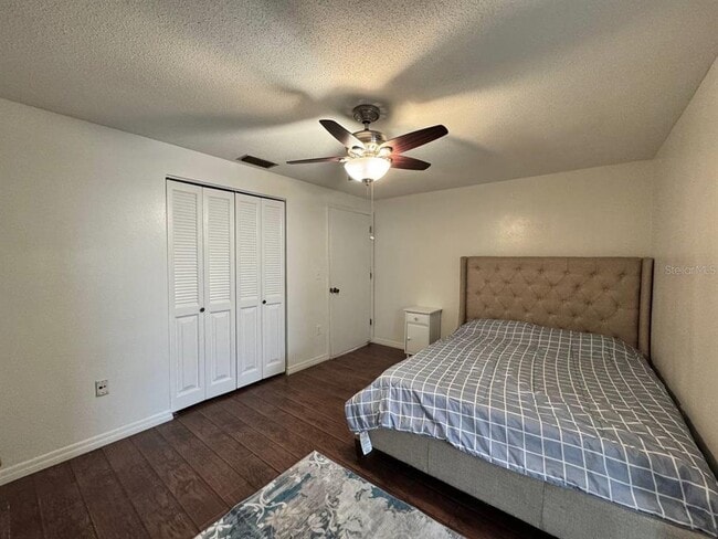 Building Photo - 7514 Spirea Dr